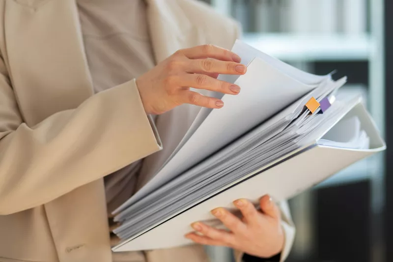 Để tuân thủ quy trình quyết toán thuế giải thể doanh nghiệp, công ty phải lập riêng hai bộ hồ sơ để quyết toán từng loại thuế.