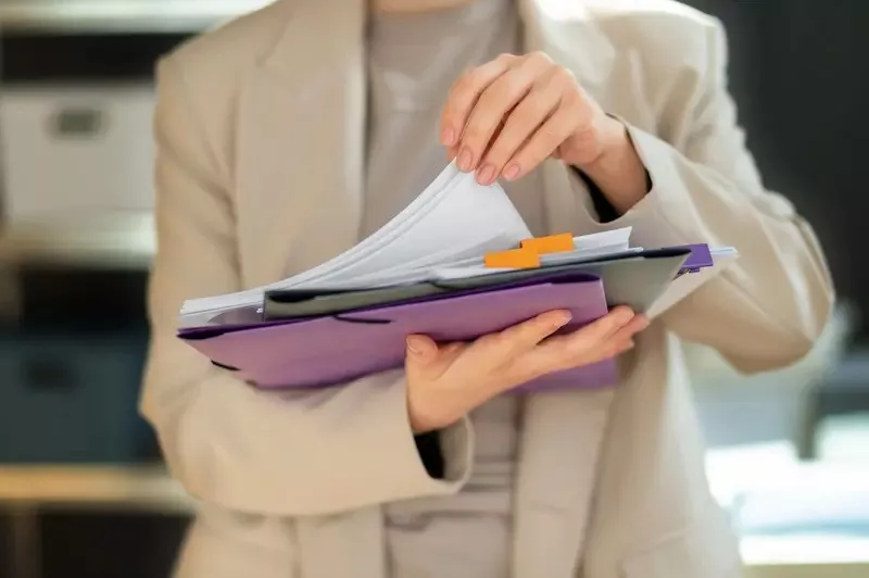 Hồ sơ giải thể cần được chuẩn bị đầy đủ và kỹ lưỡng