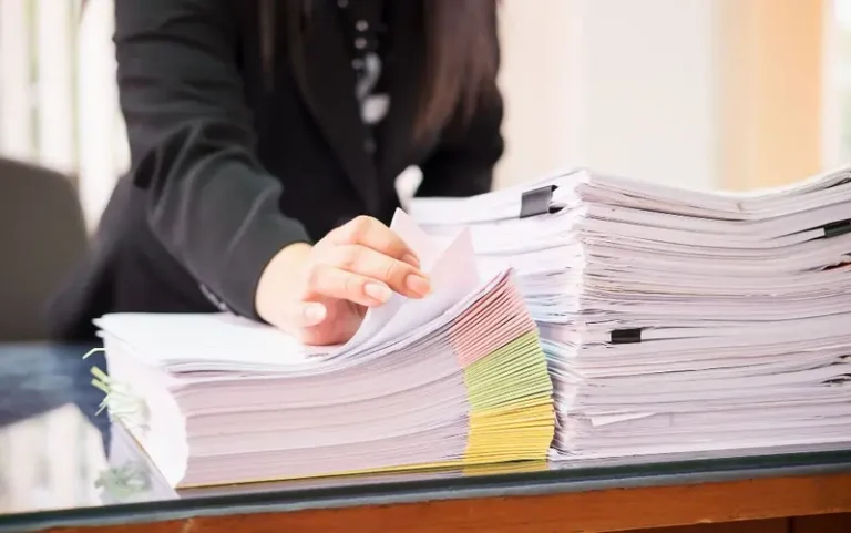 Quyết toán giải thể doanh nghiệp với hồ sơ thuế thu nhập cá nhân đúng quy định pháp luật.