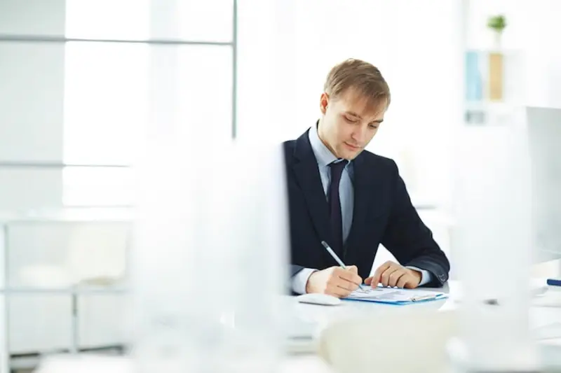Không có quá nhiều sự khác biệt trong thủ tục giải thể tương ứng với mỗi trường hợp