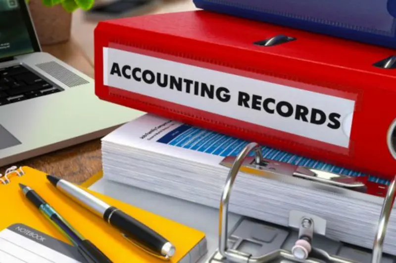 Các loại chứng từ kế toán cần lưu trữ có thể được chia thành 4 nhóm chính