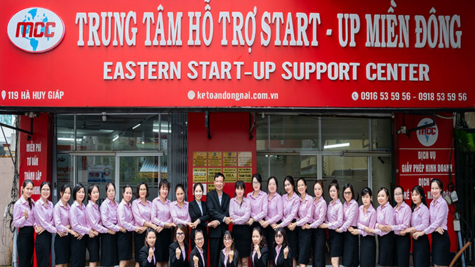 Công ty TNHH Minh MCC.GROUP Việt Nam cung cấp dịch vụ kế toán thuế - kiểm toán, hỗ trợ soát xét báo cáo tài chính và đưa ra tư vấn hiệu quả