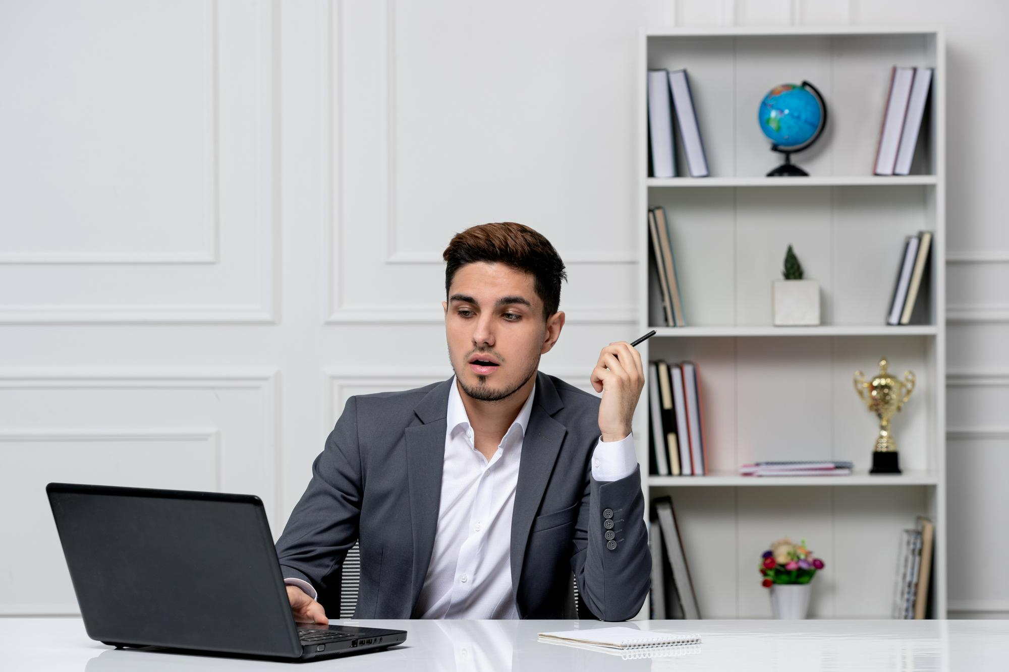 Hộ kinh doanh cần cung cấp gì cho Kế toán MK khi làm thủ tục giải thể?