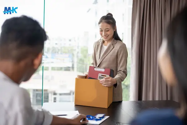 Khi thực hiện giải thể công ty TNHH 1 thành viên, doanh nghiệp cần tuân thủ nghiêm ngặt các quy định pháp luật để tránh rủi ro và bảo vệ quyền lợi các bên liên quan