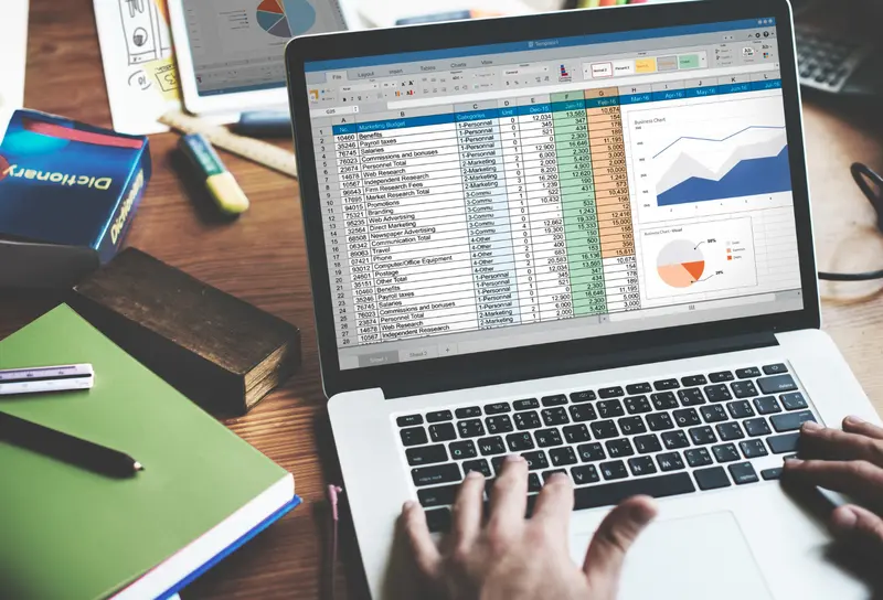 Cần vận dụng nhiều h&agrave;m kh&aacute;c nhau để l&agrave;m sổ s&aacute;ch kế to&aacute;n tr&ecirc;n Excel